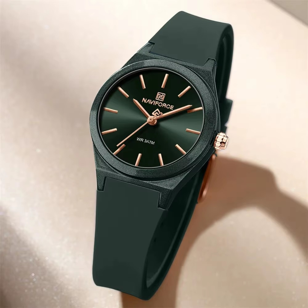 نیوی فورس مدل NF5056GNGN