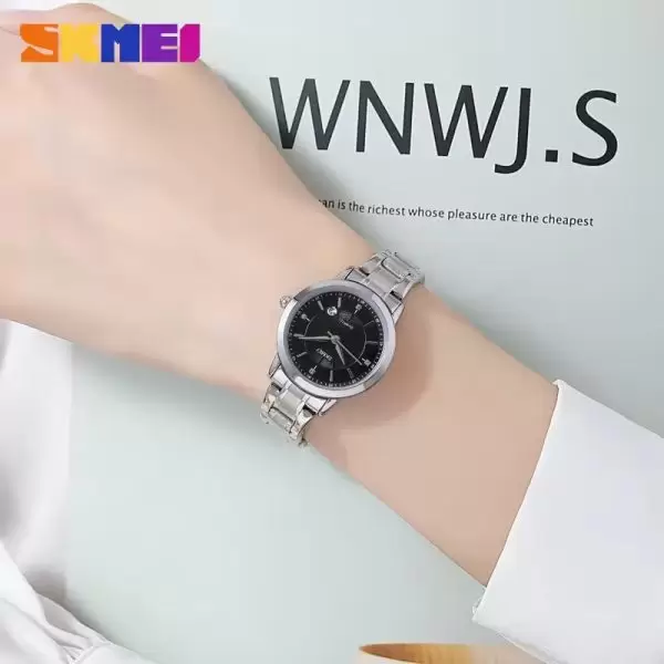 ساعت مچی عقربه ای زنانه اسکمی مدل 1819SIBK