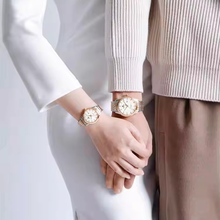 ست ساعت مچی عقربه ای زنانه و مردانه نیوی فورس مدل NF9228SWRG